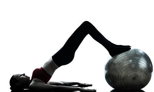 普拉提:功能性核心训练的翘楚-唤醒运动