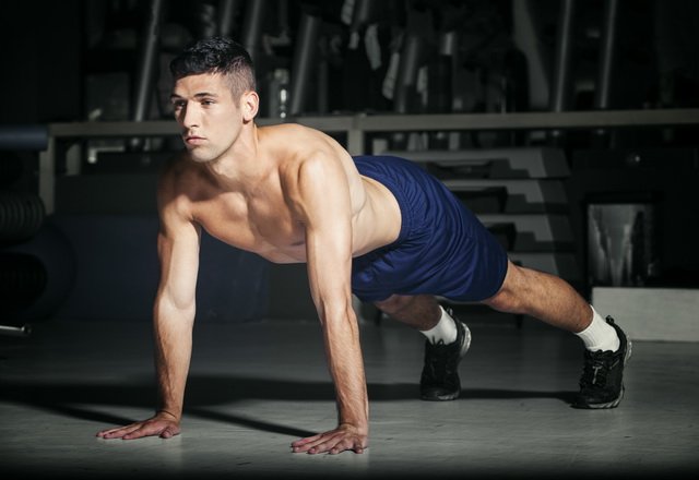 4分钟间歇训练—Tabata-唤醒运动