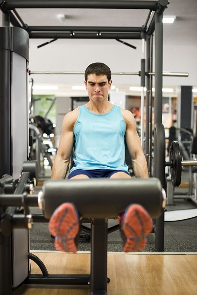 Legs femoral and quadriceps muscle training at pull